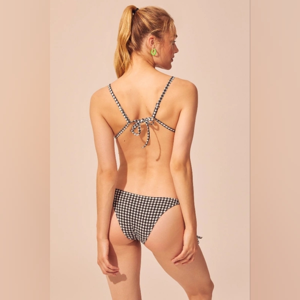 NWOT Solid & Striped Charlotte Bikini Bottom M
